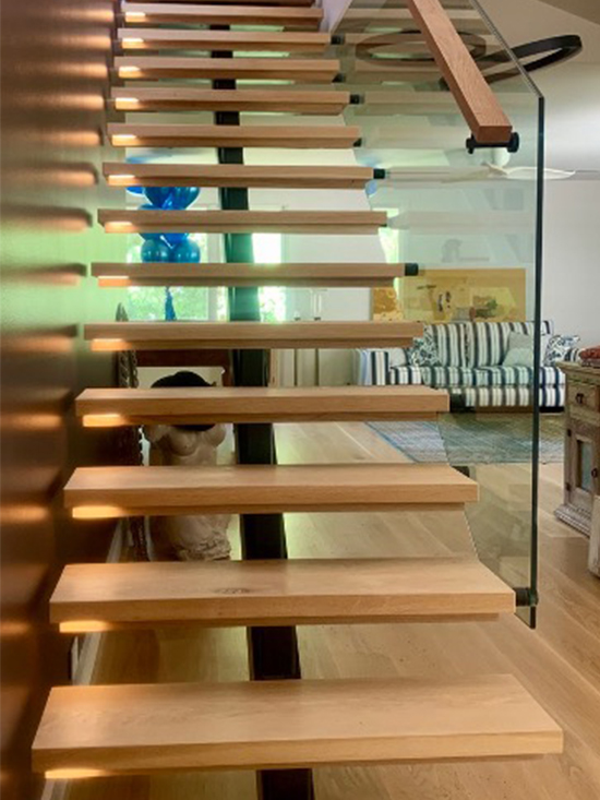 Mono-stringer floating staircase in Avalon fabricated by Sydney Staircase Builders.
